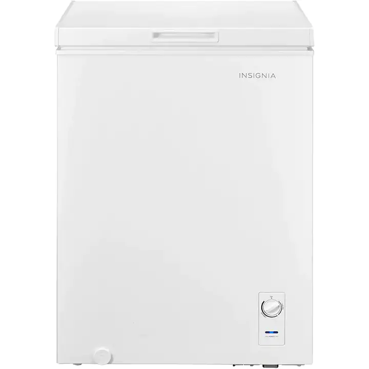 Insignia™ 5 Cu. Ft. Garage-Ready Chest Freezer - White BB22522334
